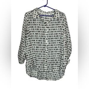 Jane & Delancy  black & white &  multicolor parrots button down top size 1X